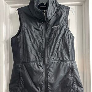 Columbia Women's Black Vest